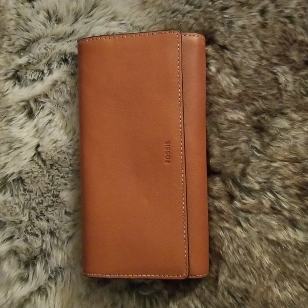 Fossil leather wallet